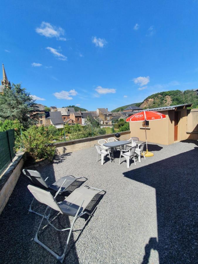 Gite Des Jardiniers Fumay Exterior photo